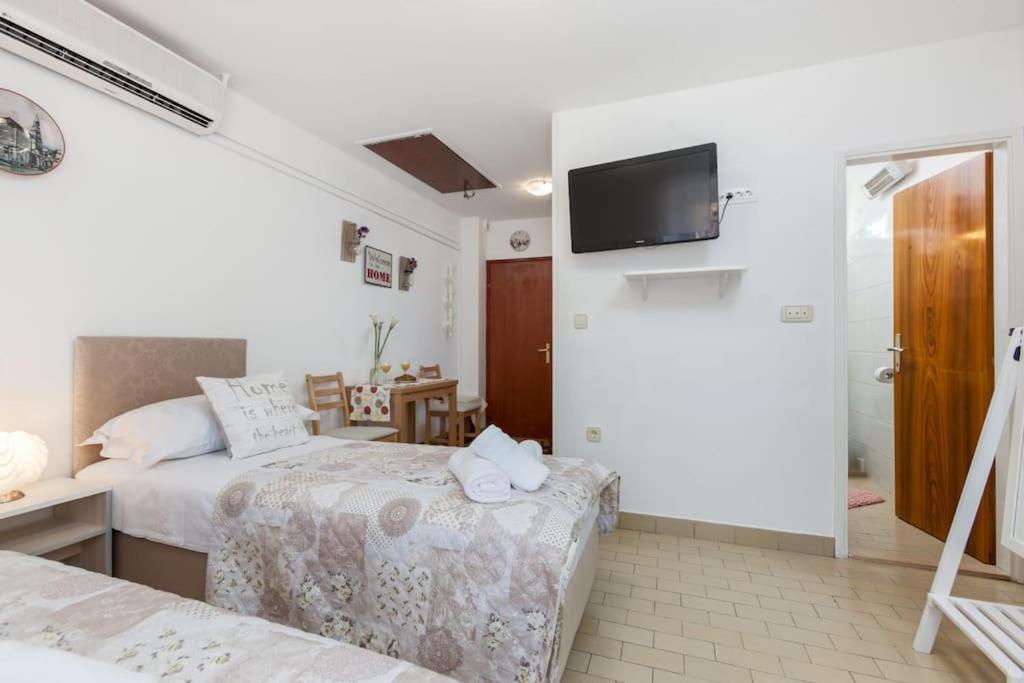 Studio Apartment Didovina スプリト エクステリア 写真